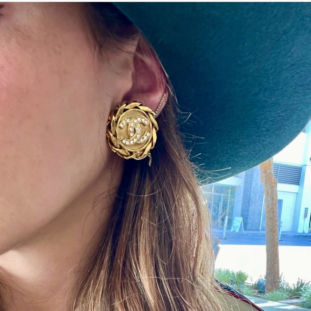 CHANEL Gold  Big Earrings Vintage